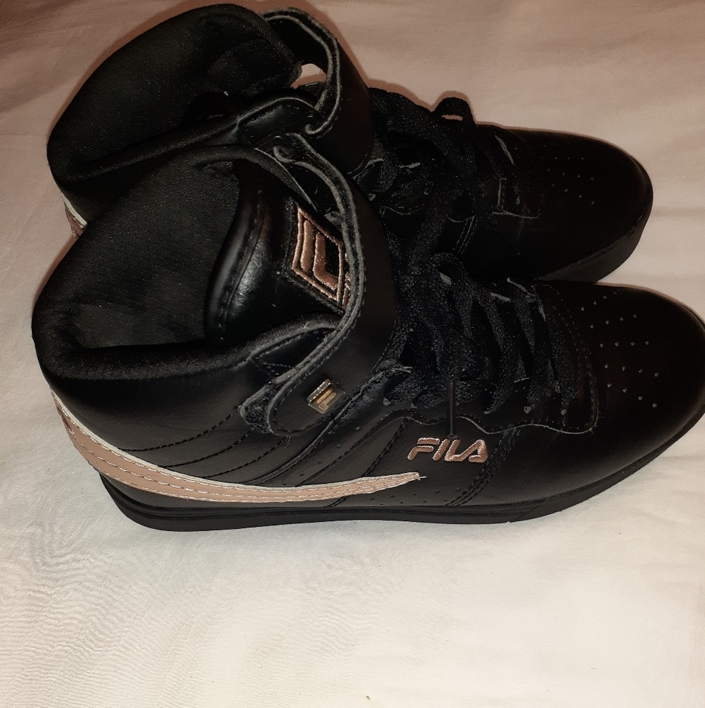 Lace up  upper FILS shoes